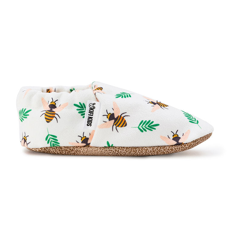 Soft organic cotton baby shoes in Bee design, perfect for first walkers and little explorers. Side view