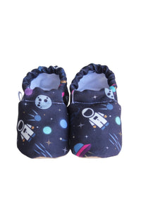 Soft 100% Organic Cotton Baby Slippers - Astronaut