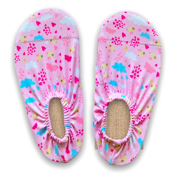 Children’s Non-slip Swim Shoes, Beach Shoes, Pink Clouds design